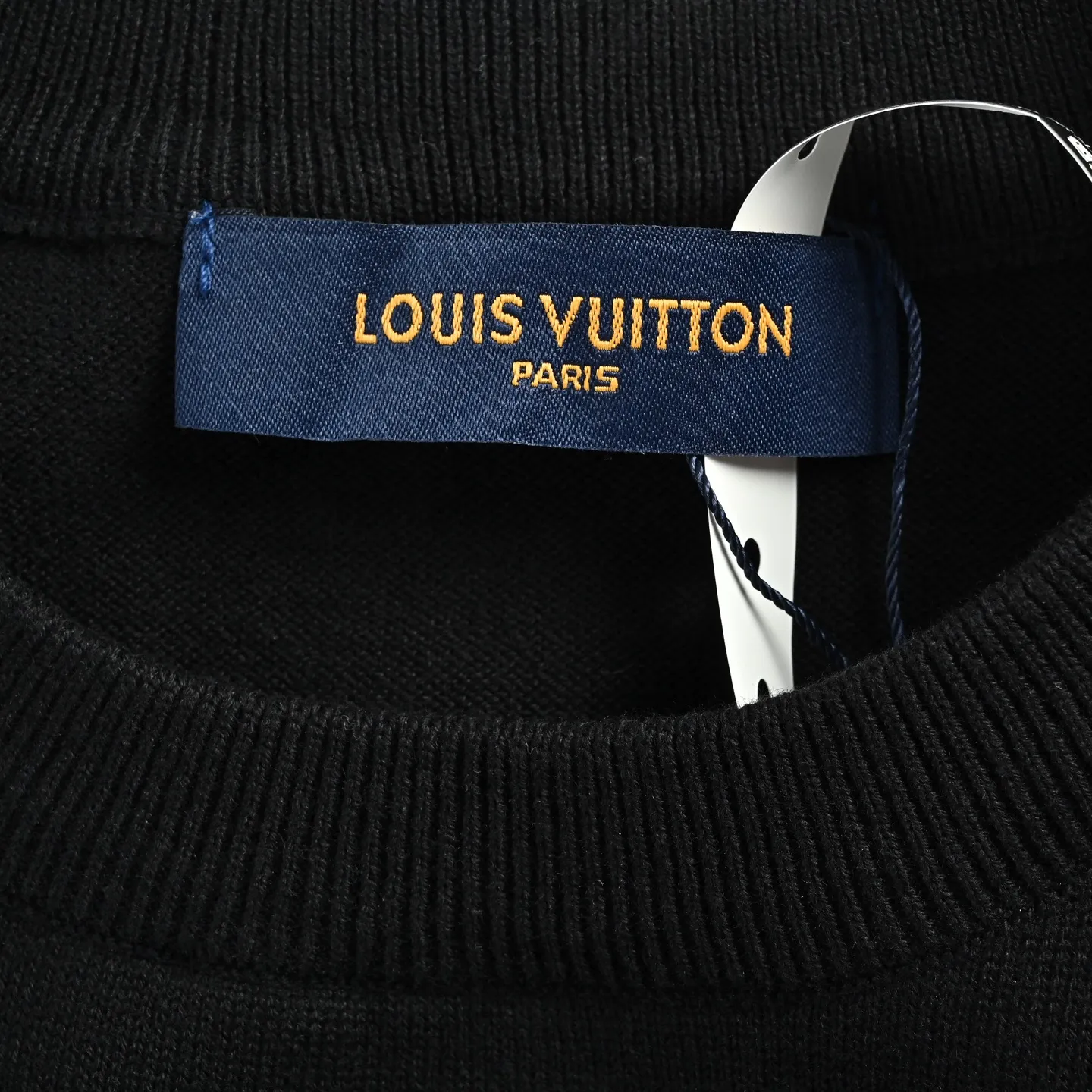 Louis Vuitton Louis Vuitton jacquard knitted short sleeves with logo on cuffs and small letters